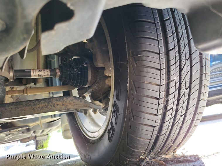 image for item DP5226 2015 Toyota  Sienna  van