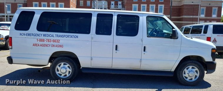 image for item DP5227 2014 Ford E350 Super Duty van