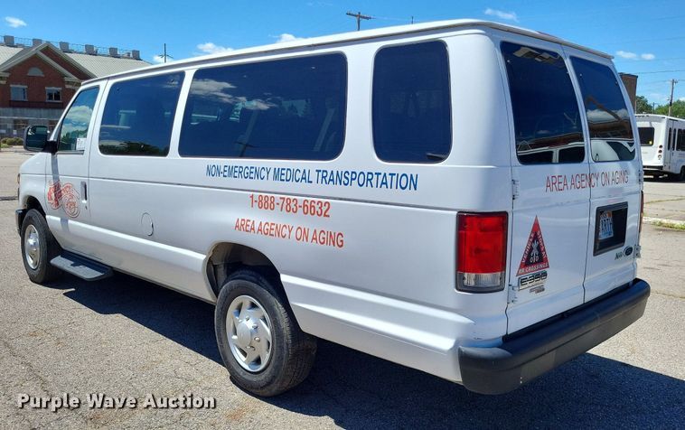 image for item DP5227 2014 Ford E350 Super Duty van