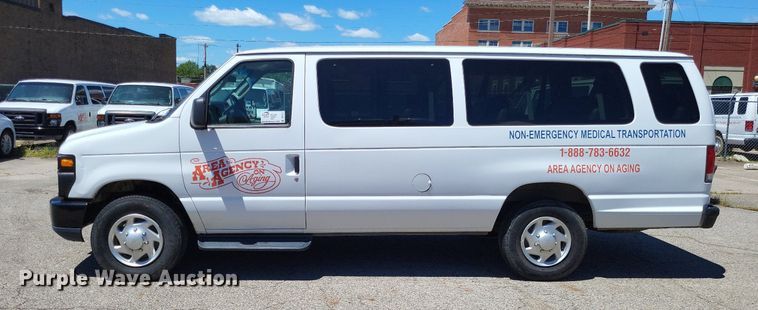 image for item DP5227 2014 Ford E350 Super Duty van