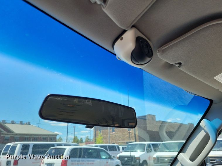 image for item DP5227 2014 Ford E350 Super Duty van