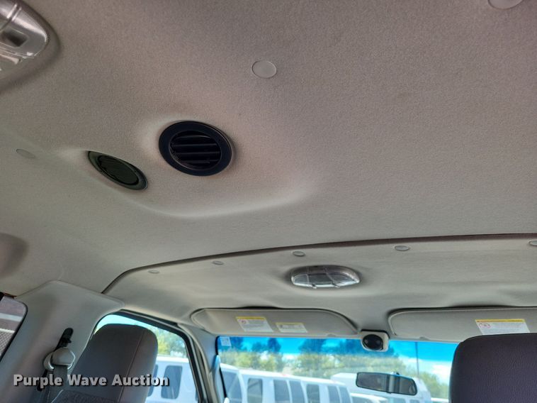 image for item DP5227 2014 Ford E350 Super Duty van