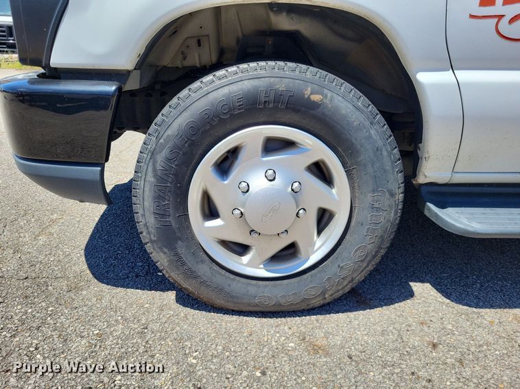 image for item DP5227 2014 Ford E350 Super Duty van