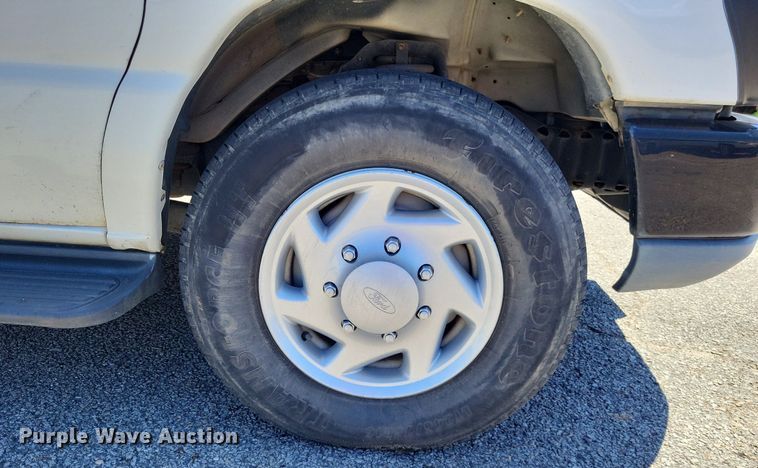 image for item DP5227 2014 Ford E350 Super Duty van