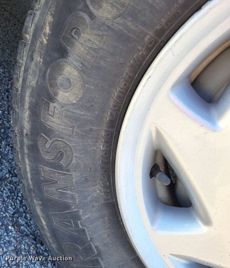 image for item DP5227 2014 Ford E350 Super Duty van