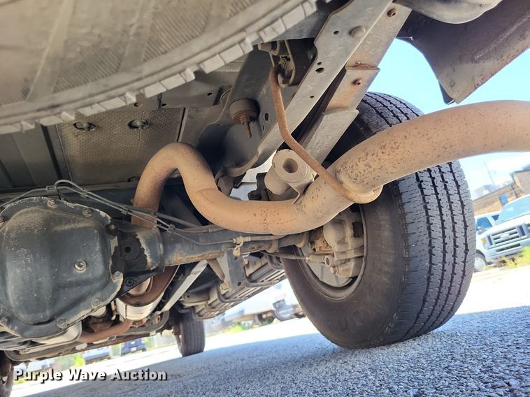 image for item DP5227 2014 Ford E350 Super Duty van