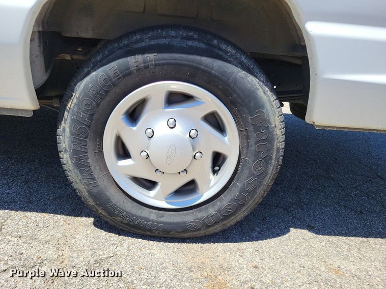 image for item DP5227 2014 Ford E350 Super Duty van