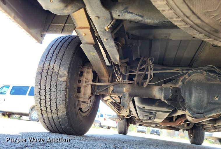 image for item DP5227 2014 Ford E350 Super Duty van