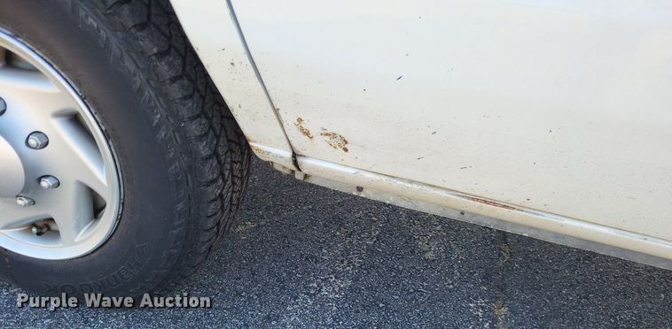 image for item DP5228 2009 Ford E350  handicap accessible van