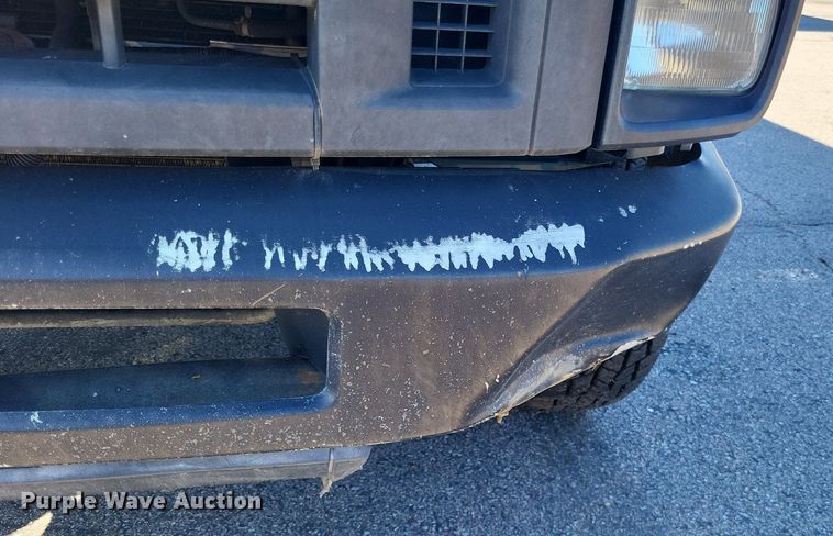 image for item DP5228 2009 Ford E350  handicap accessible van