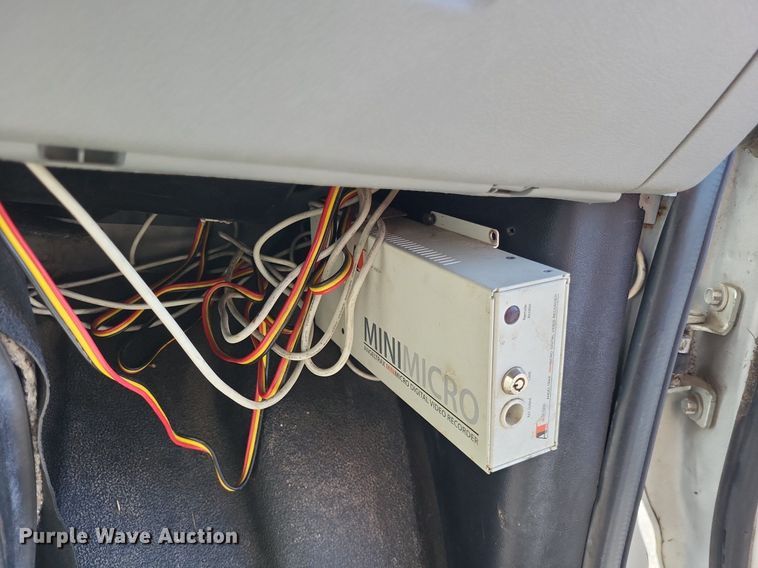 image for item DP5228 2009 Ford E350  handicap accessible van