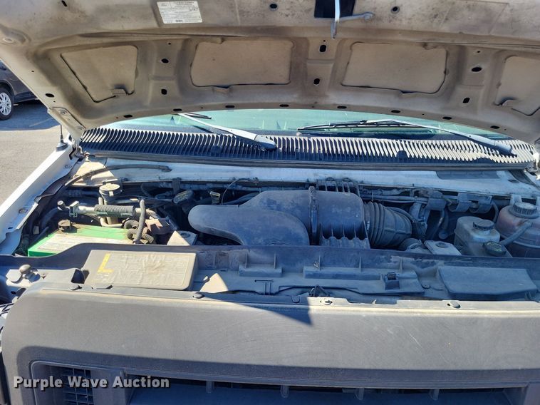 image for item DP5228 2009 Ford E350  handicap accessible van