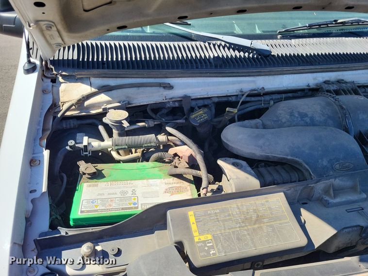 image for item DP5228 2009 Ford E350  handicap accessible van