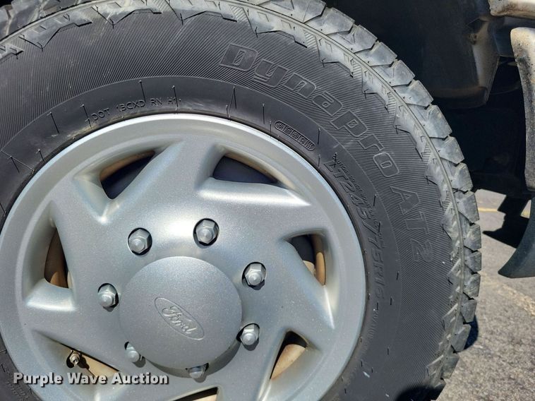 image for item DP5228 2009 Ford E350  handicap accessible van