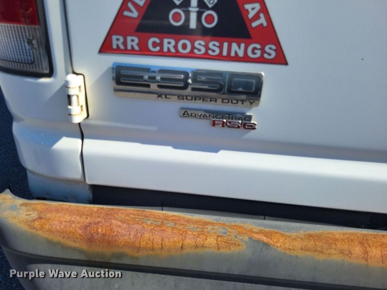 image for item DP5228 2009 Ford E350  handicap accessible van