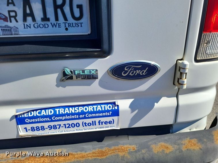 image for item DP5228 2009 Ford E350  handicap accessible van