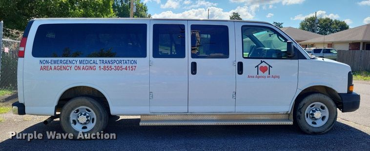 image for item DP5229 2014 Chevrolet Express 3500  van