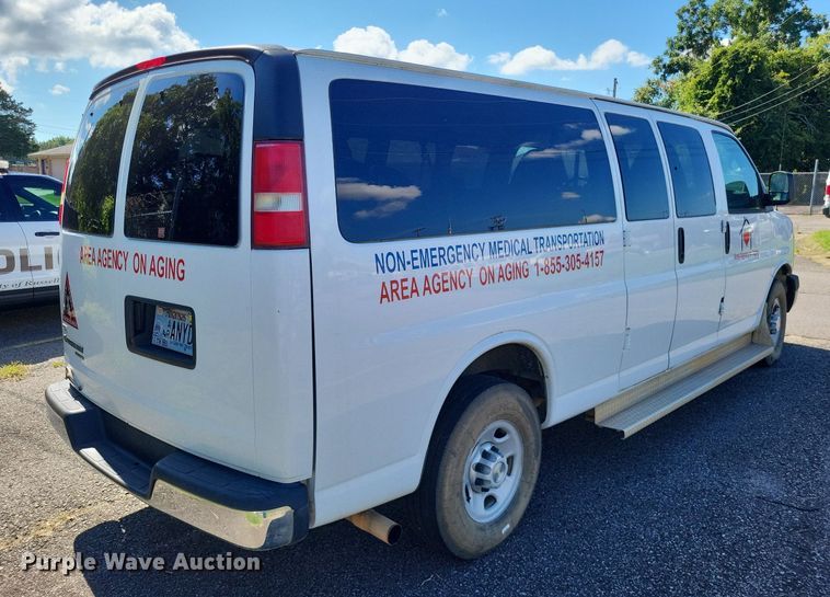 image for item DP5229 2014 Chevrolet Express 3500  van