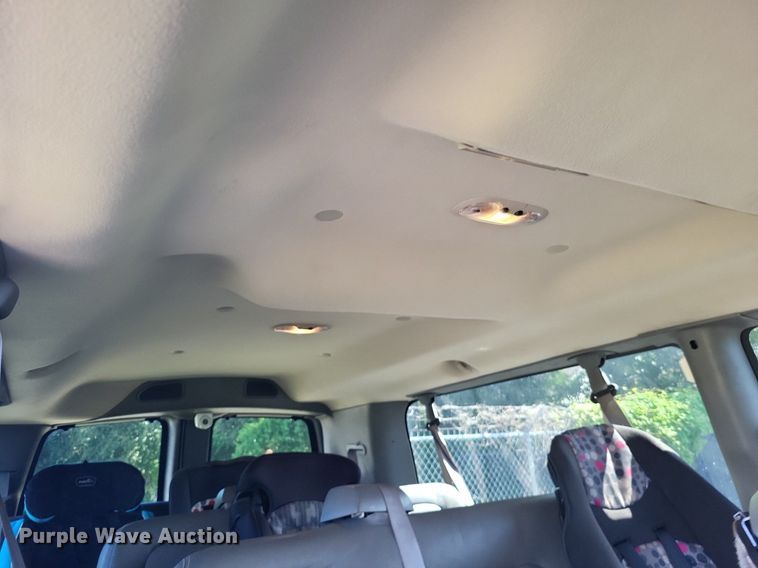 image for item DP5229 2014 Chevrolet Express 3500  van