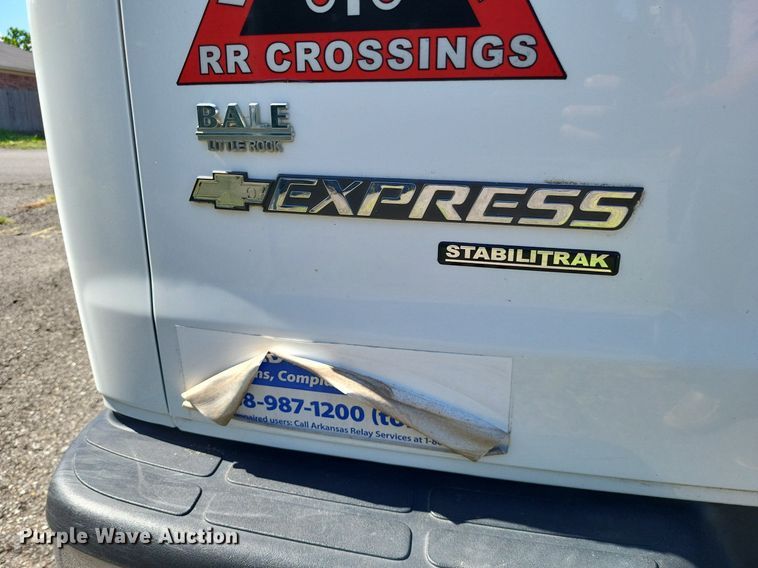 image for item DP5229 2014 Chevrolet Express 3500  van