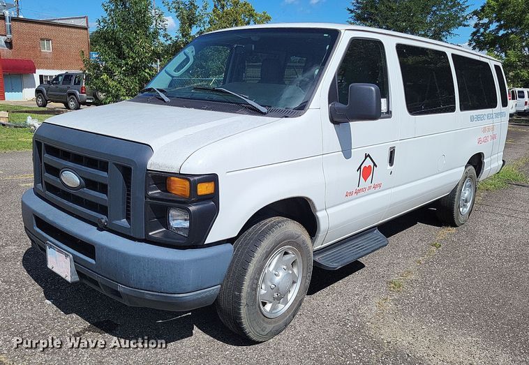 image for item DP5230 2014 Ford E350 Super Duty  van