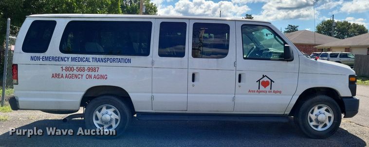 image for item DP5230 2014 Ford E350 Super Duty  van