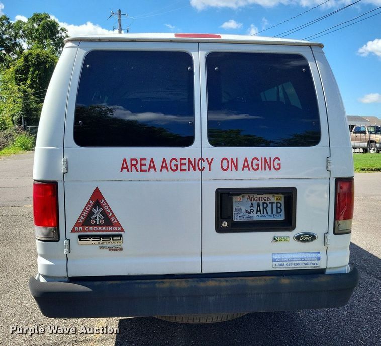 image for item DP5230 2014 Ford E350 Super Duty  van