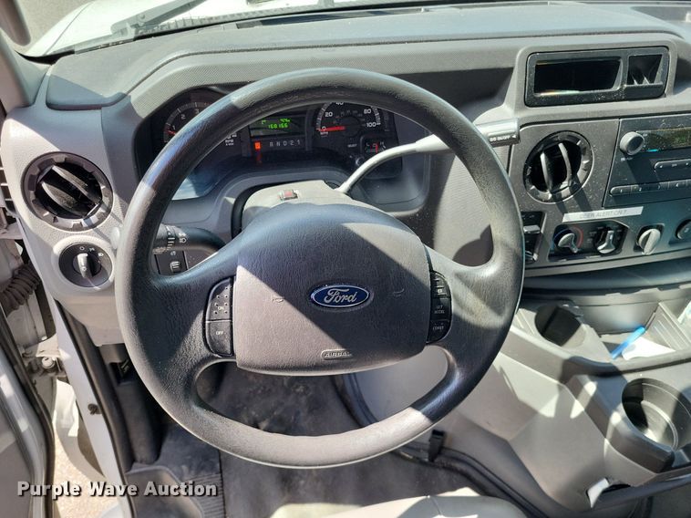 image for item DP5230 2014 Ford E350 Super Duty  van