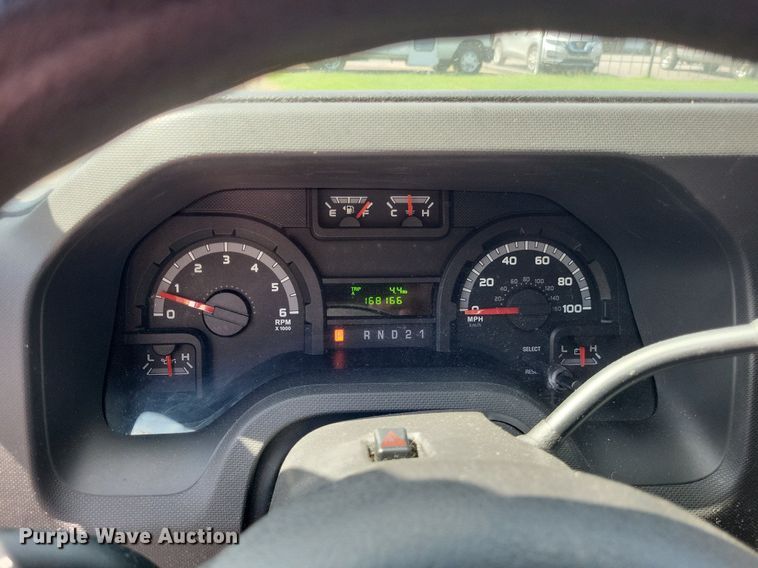 image for item DP5230 2014 Ford E350 Super Duty  van