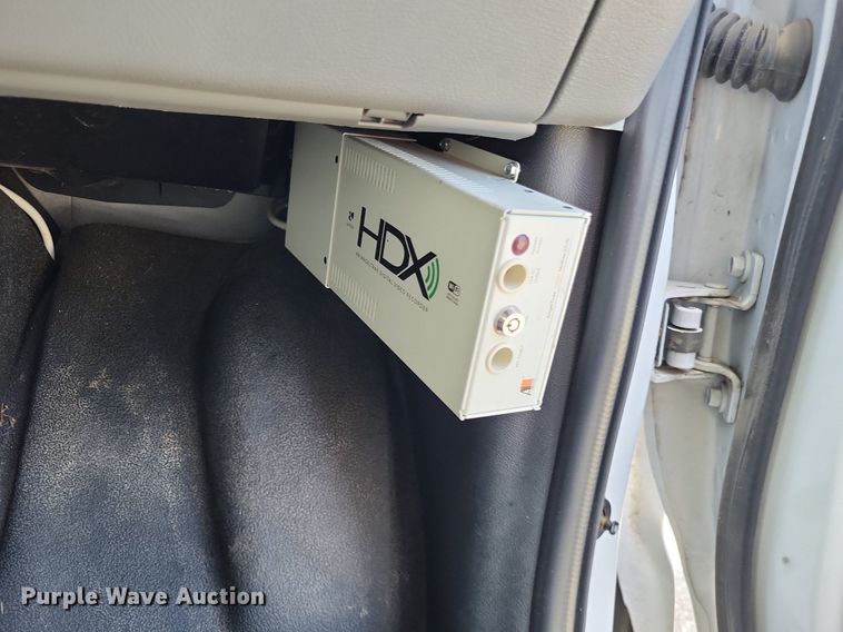 image for item DP5230 2014 Ford E350 Super Duty  van