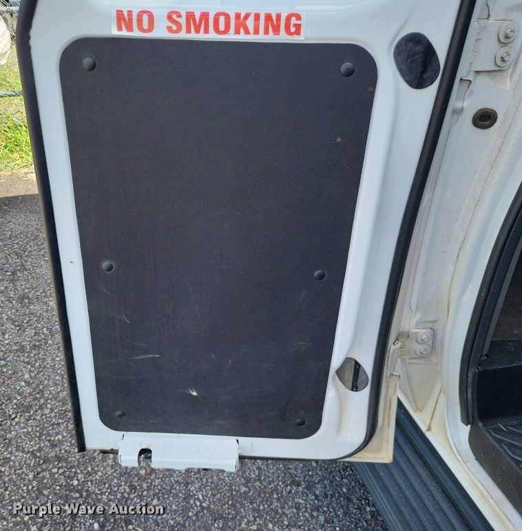 image for item DP5230 2014 Ford E350 Super Duty  van