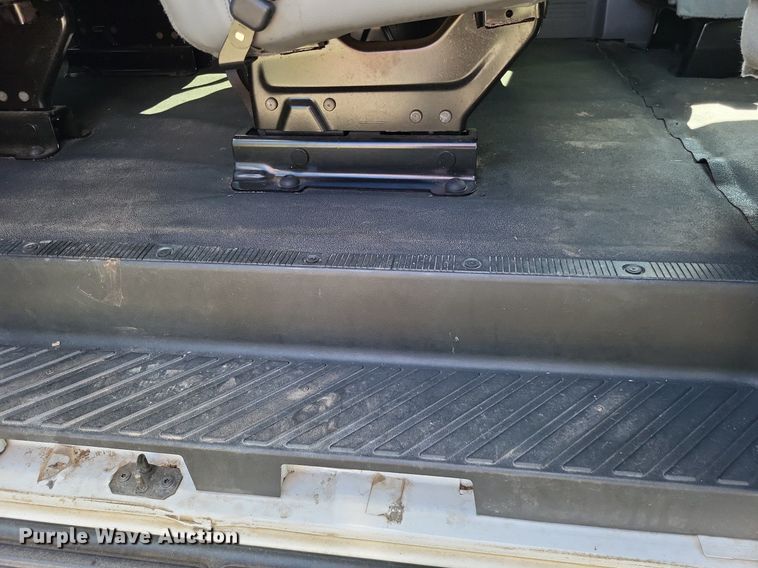 image for item DP5230 2014 Ford E350 Super Duty  van