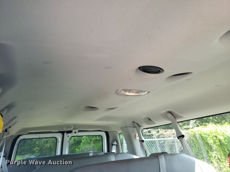 image for item DP5230 2014 Ford E350 Super Duty  van