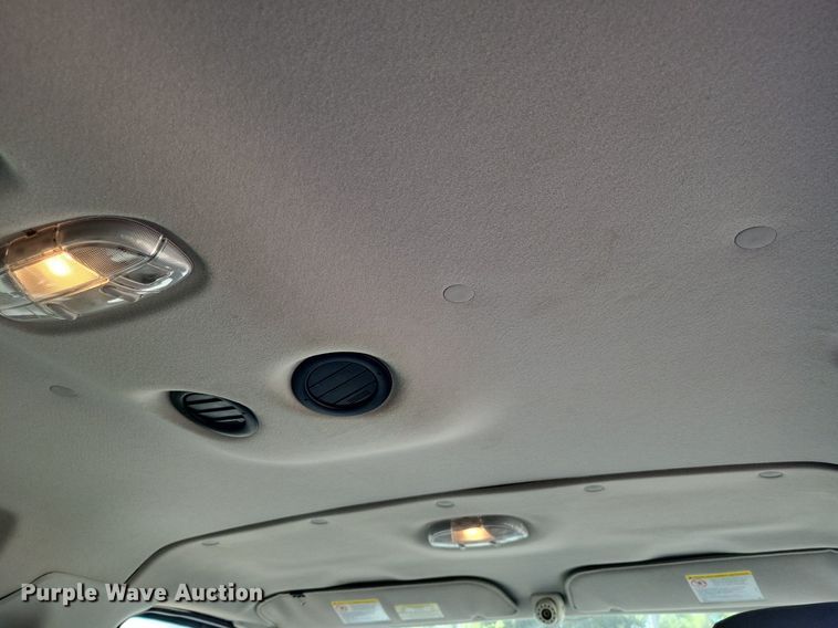 image for item DP5230 2014 Ford E350 Super Duty  van