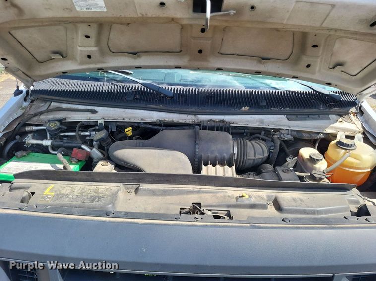 image for item DP5230 2014 Ford E350 Super Duty  van