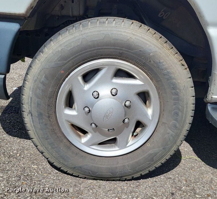 image for item DP5230 2014 Ford E350 Super Duty  van