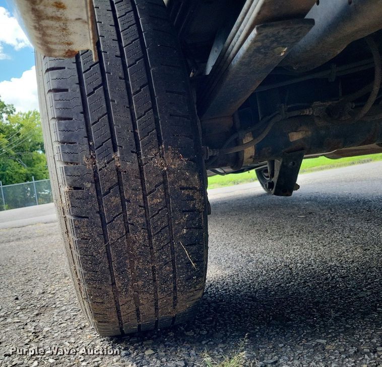 image for item DP5230 2014 Ford E350 Super Duty  van