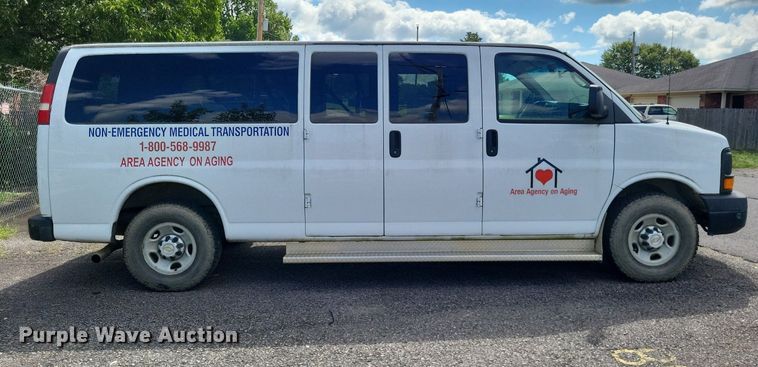 image for item DP5231 2014 Chevrolet Express 3500  van