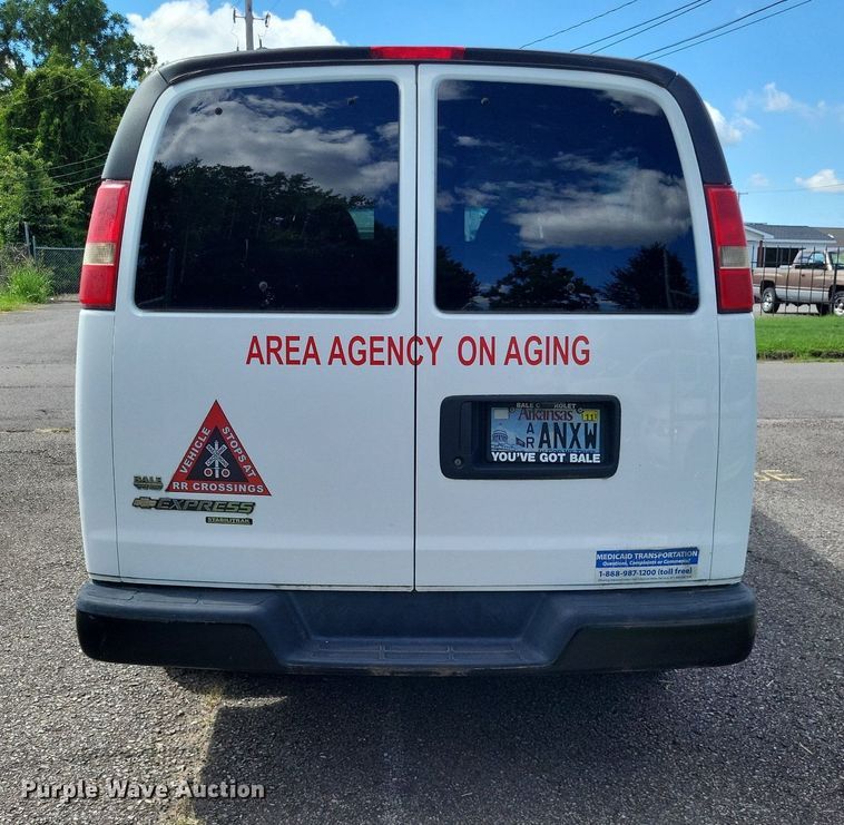 image for item DP5231 2014 Chevrolet Express 3500  van