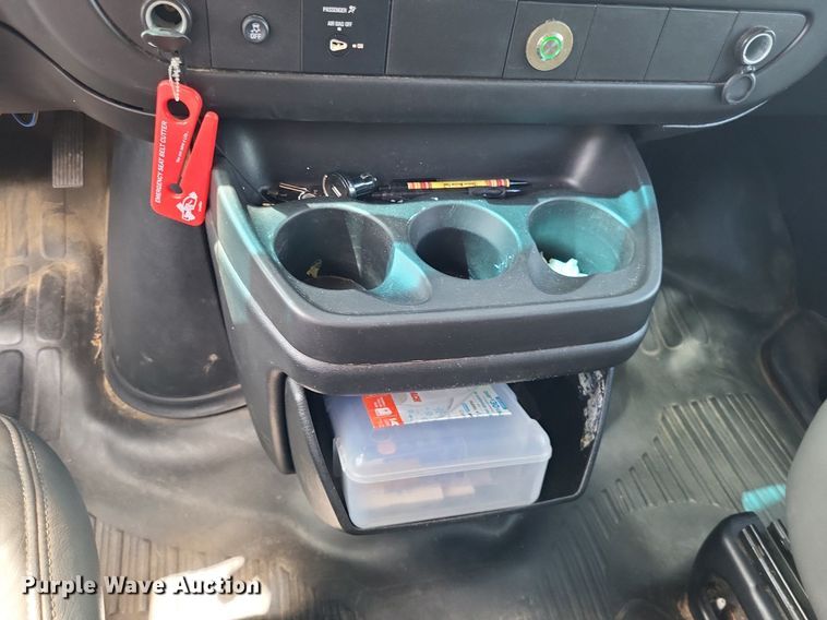 image for item DP5231 2014 Chevrolet Express 3500  van