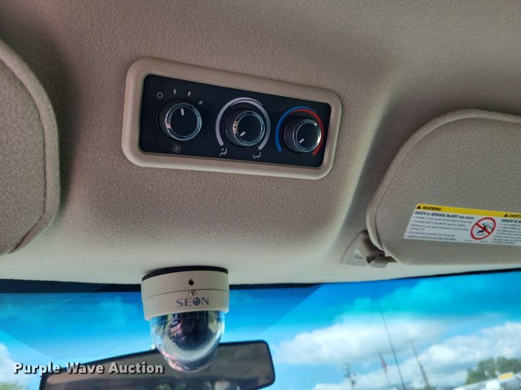 image for item DP5231 2014 Chevrolet Express 3500  van