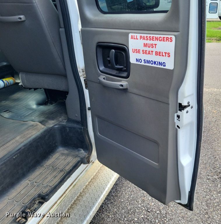 image for item DP5231 2014 Chevrolet Express 3500  van