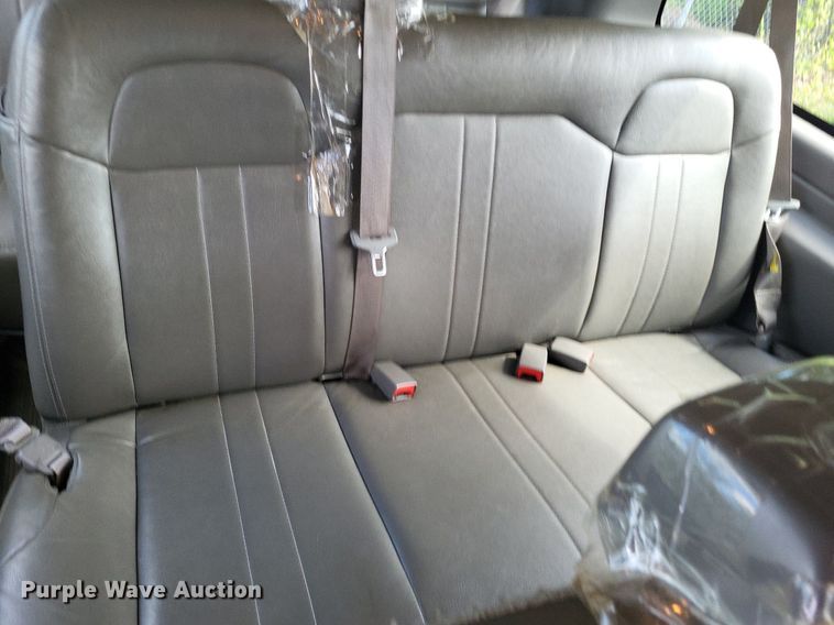 image for item DP5231 2014 Chevrolet Express 3500  van