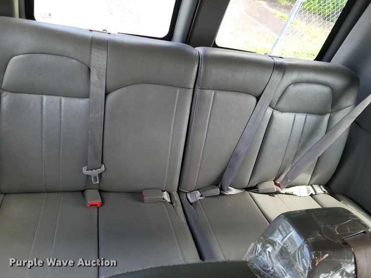 image for item DP5231 2014 Chevrolet Express 3500  van