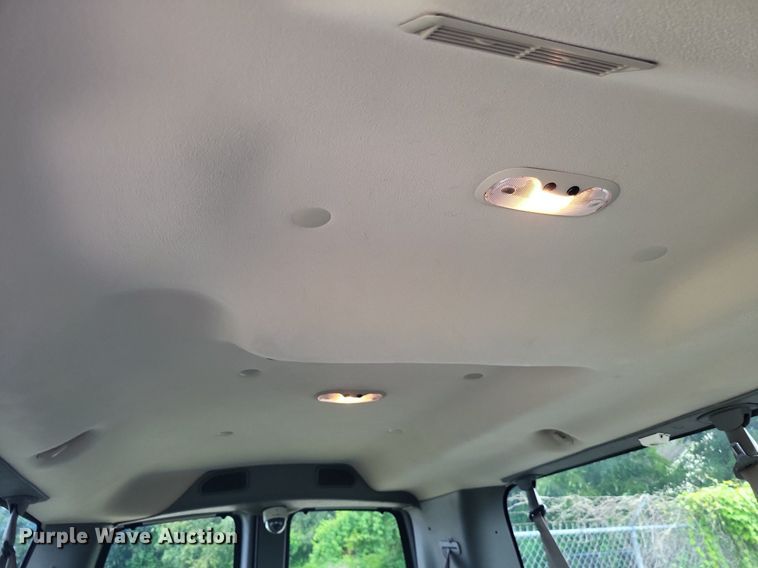 image for item DP5231 2014 Chevrolet Express 3500  van