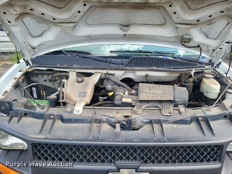 image for item DP5231 2014 Chevrolet Express 3500  van