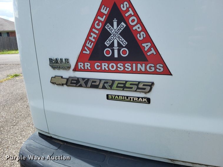 image for item DP5231 2014 Chevrolet Express 3500  van
