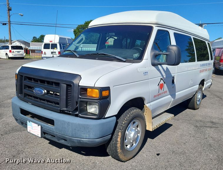 image for item DP5232 2012 Ford E350 Super Duty  handicap accessible van