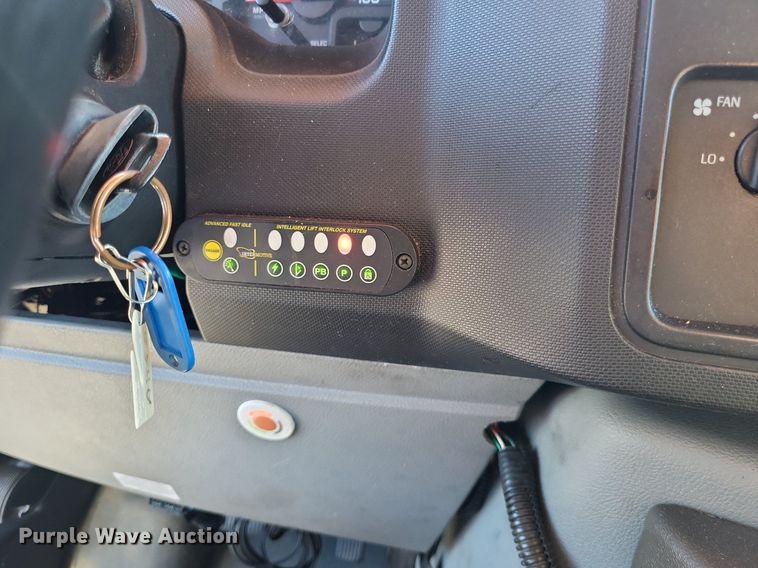 image for item DP5232 2012 Ford E350 Super Duty  handicap accessible van