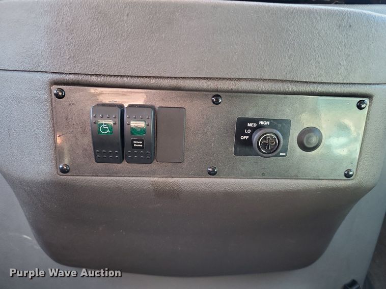 image for item DP5232 2012 Ford E350 Super Duty  handicap accessible van